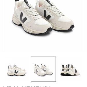 Veja Venturi Sneakers in Cream and Black